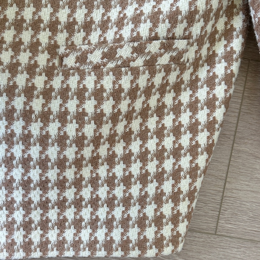 TanJay Tan and Cream Blazer Jacket - Picture 5 of 9